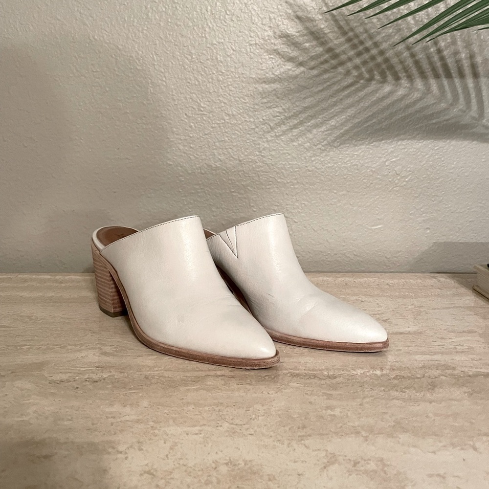 Frye White Leather Mule